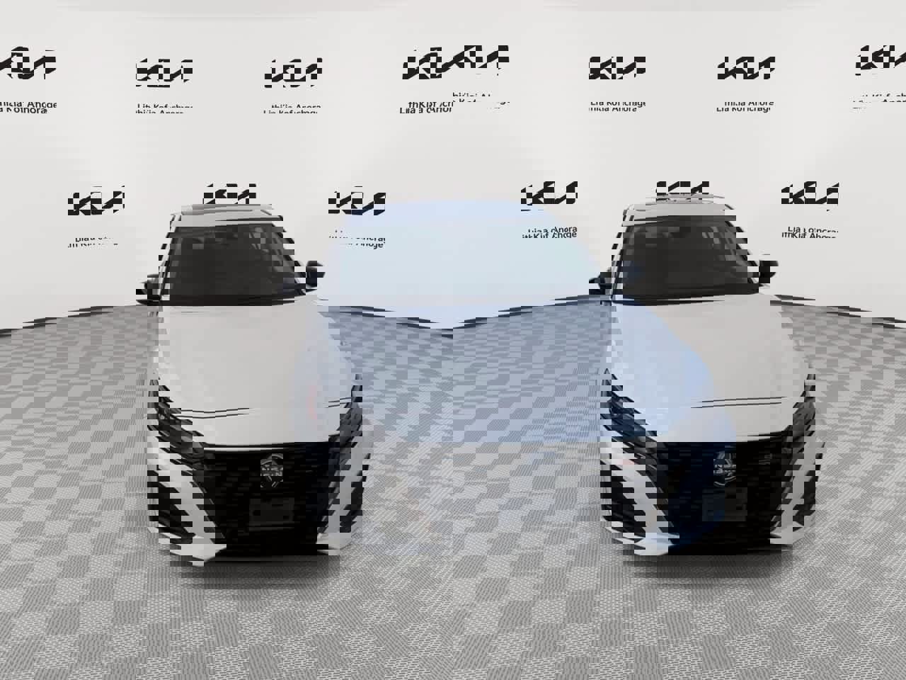 Used 2023 Nissan Altima 2.5 SR w/ SR Premium Package image 3