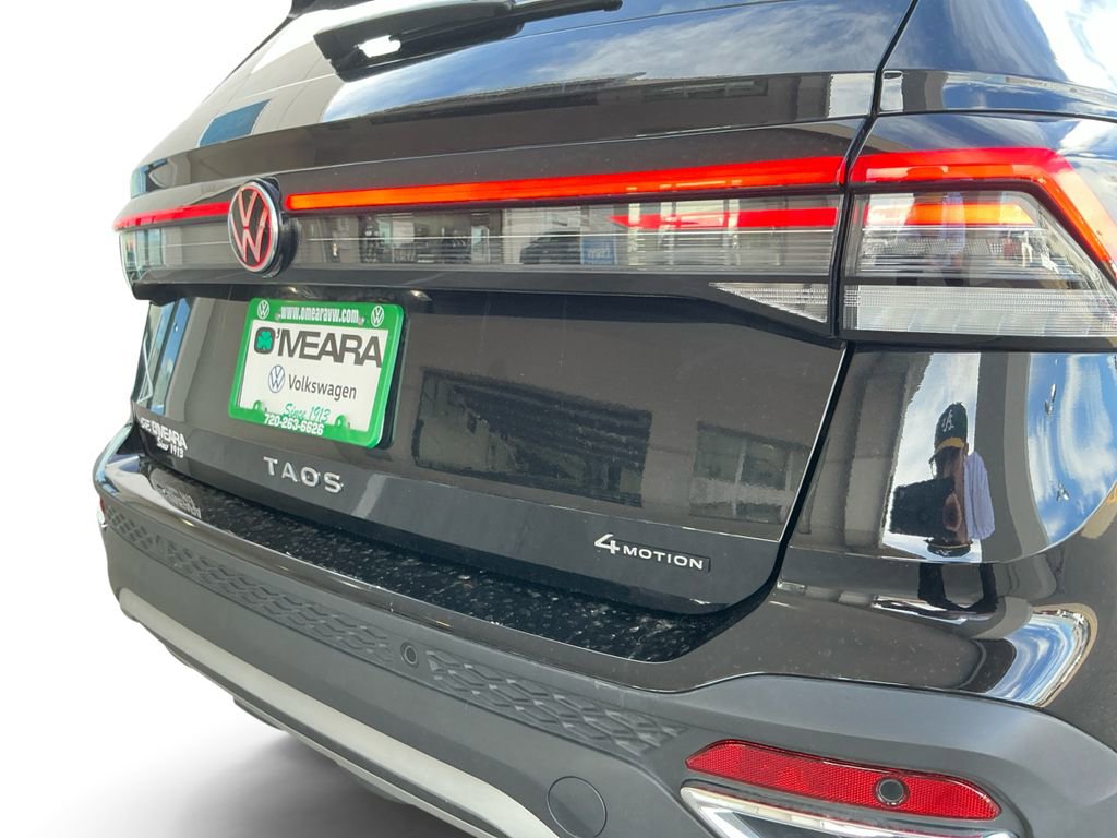 Used 2025 Volkswagen Taos SE w/ Panoramic Sunroof Package image 22