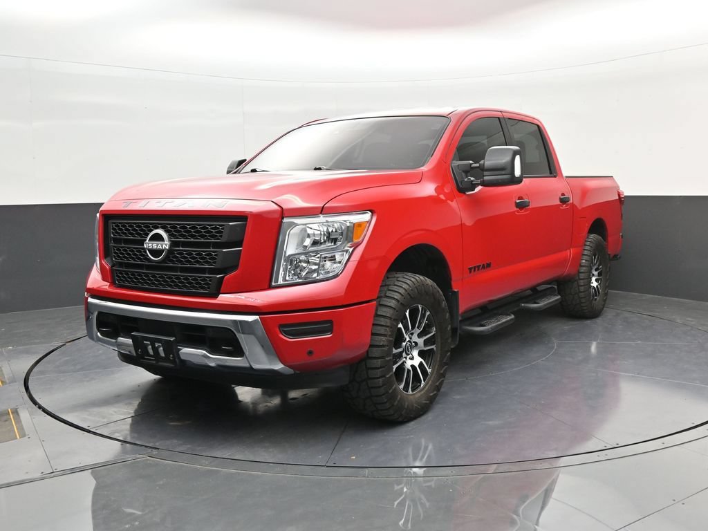 Used 2024 Nissan Titan SV w/ SV Convenience Package AWD/4WD image 3