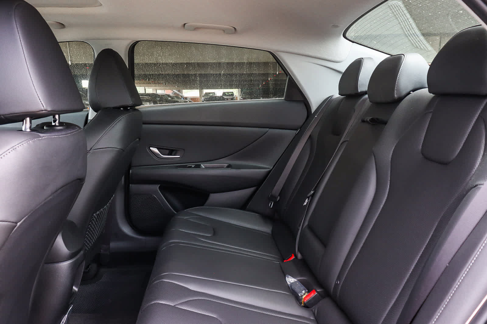 New 2026 Hyundai Elantra Limited FWD image 40