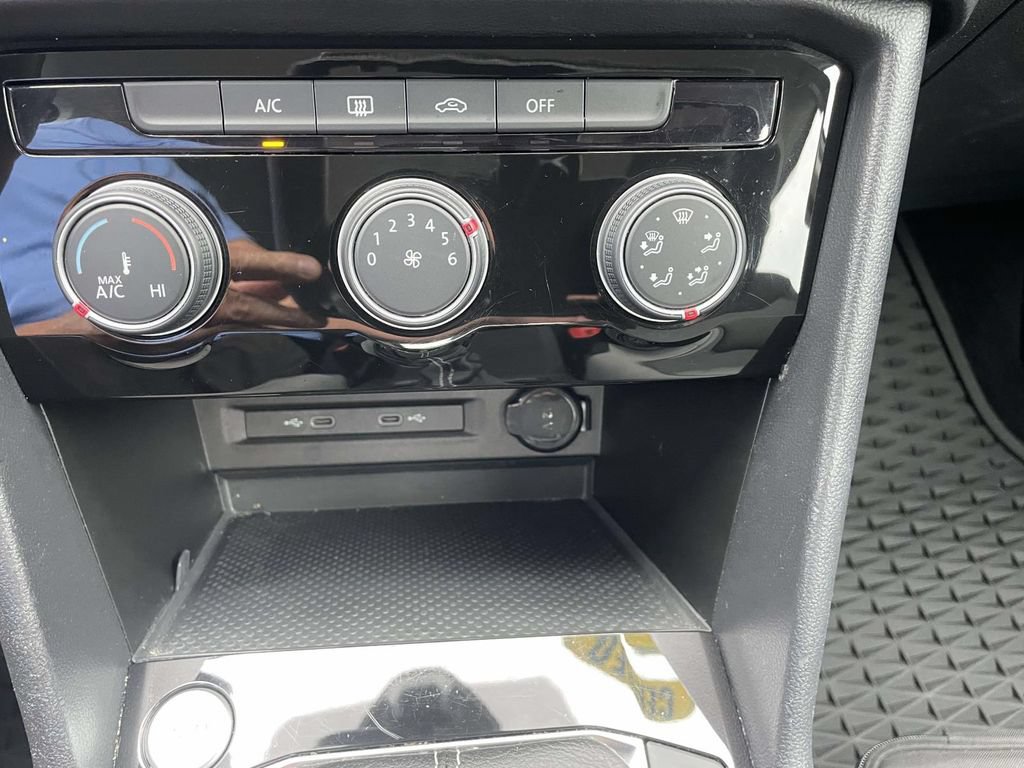 Certified 2023 Volkswagen Taos S FWD image 29