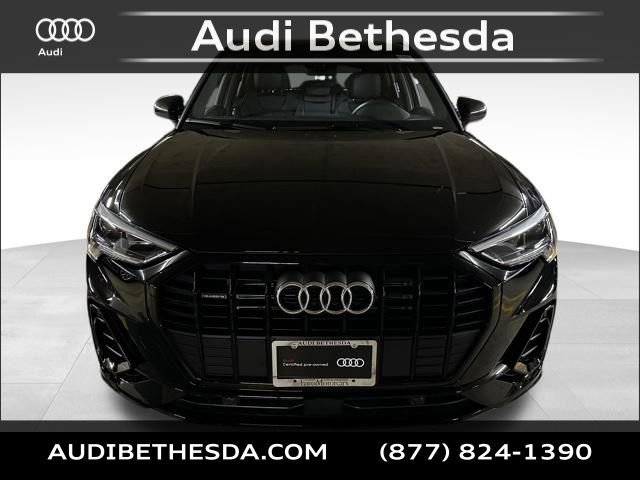 Certified 2025 Audi Q3 2.0T Premium w/ Black Optic Sport Package image 2