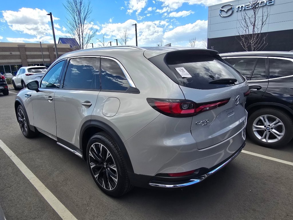 Used 2024 MAZDA CX-90 Plug-In Hybrid w/ Premium Pkg image 2