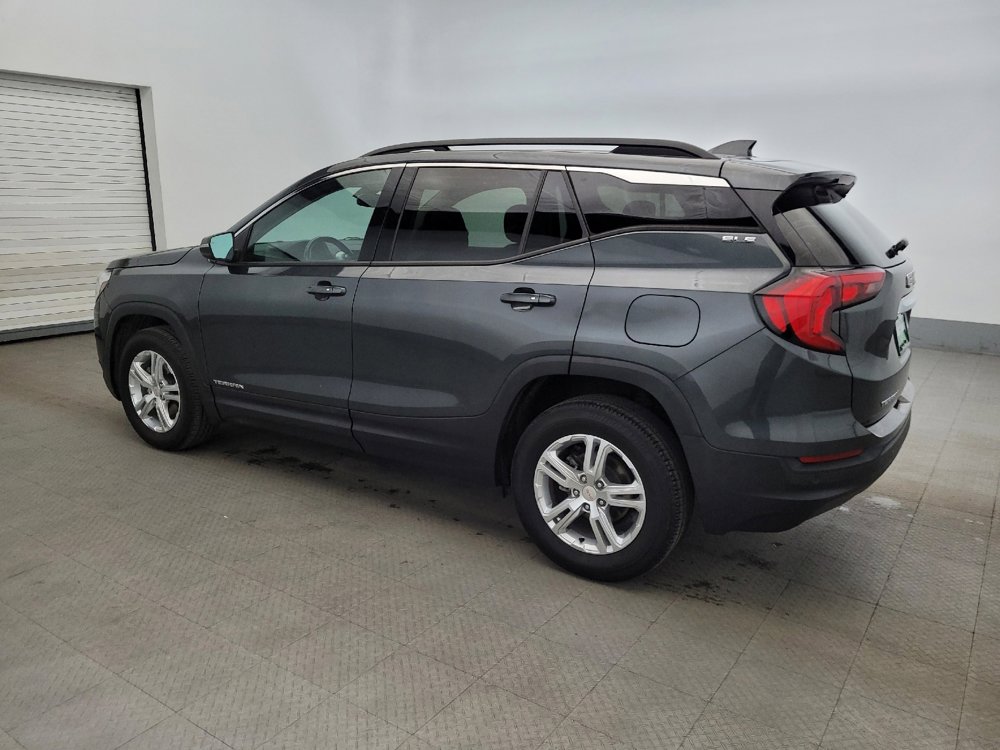 Used 2019 GMC Terrain SLE w/ Driver Convenience Package image 3