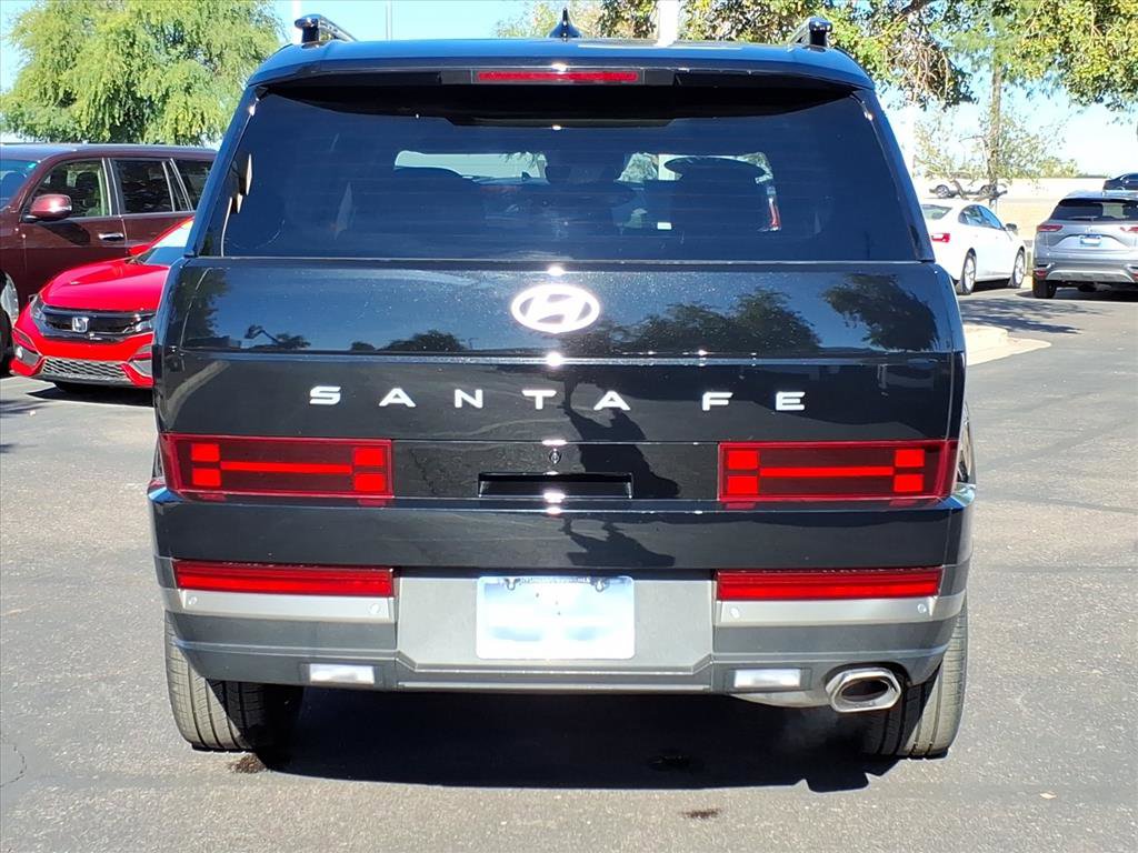 Used 2024 Hyundai Santa Fe Limited image 4