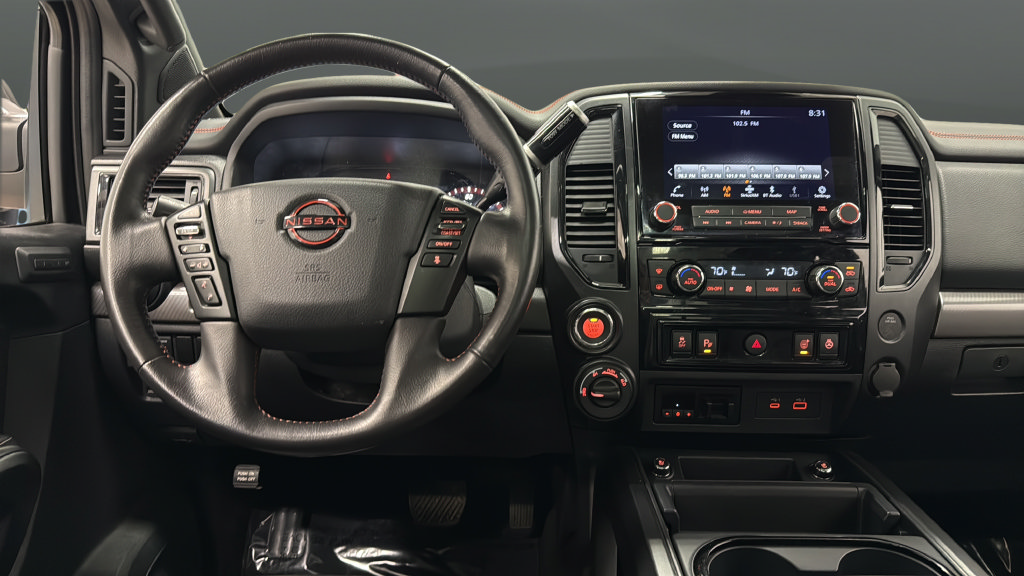 Used 2023 Nissan Titan PRO-4X w/ Pro-4x Convenience Package AWD/4WD image 11