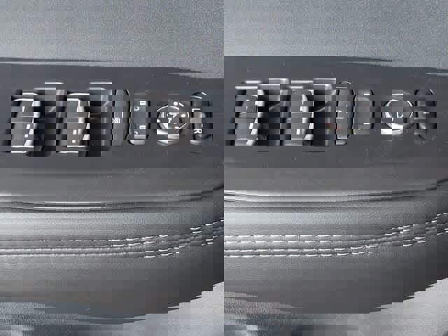 New 2025 Acura ADX FWD image 41