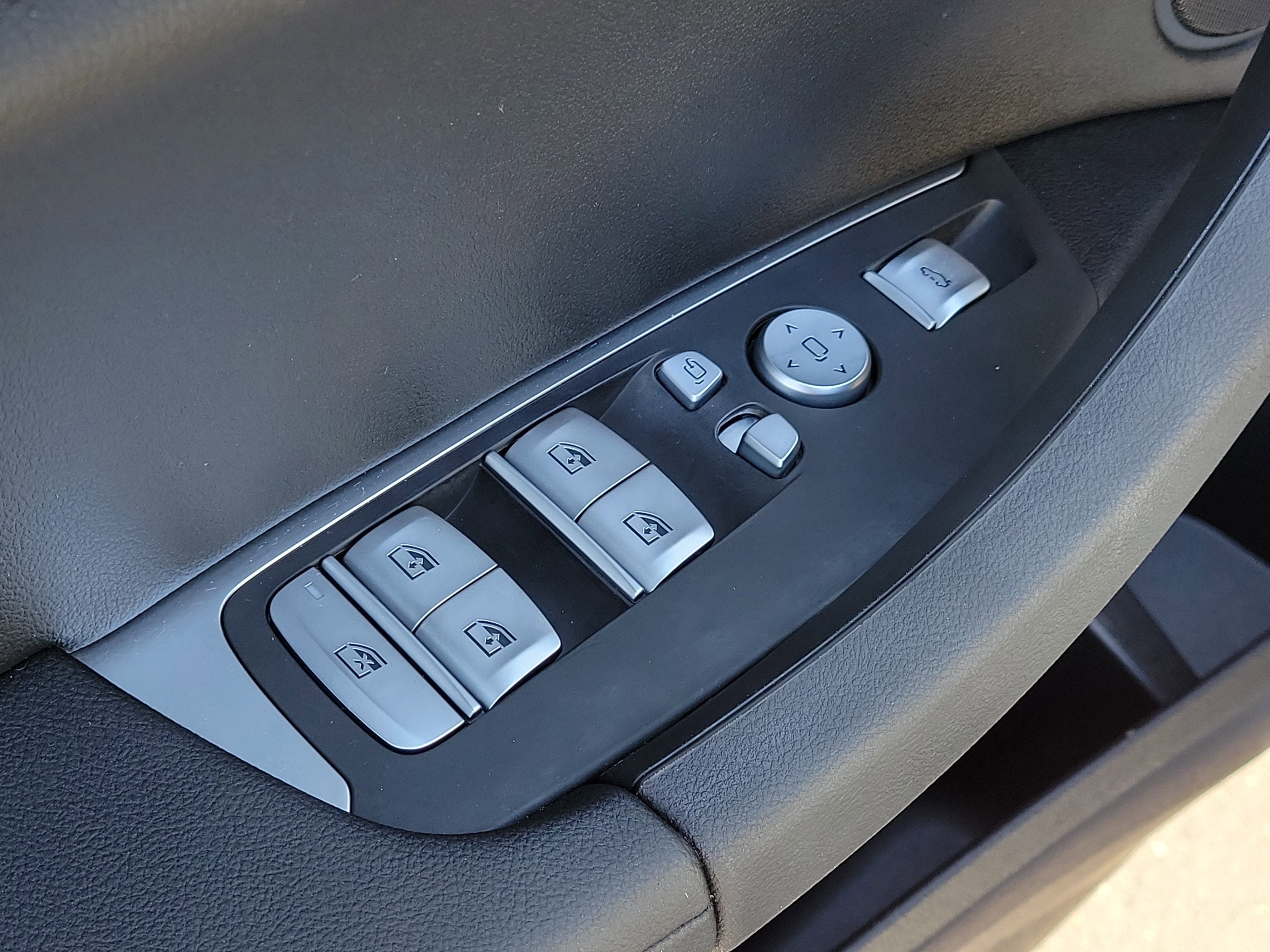 Used 2022 BMW X3 M40i image 18