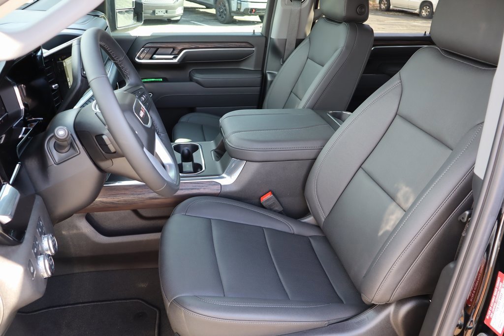 New 2025 GMC Sierra 2500 SLT w/ SLT Convenience Package image 13