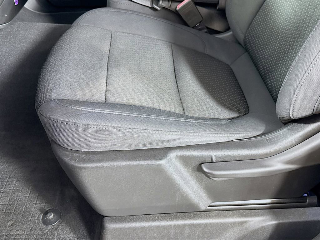 Used 2020 Chevrolet Silverado 1500 Custom w/ Custom Value Package RWD image 22