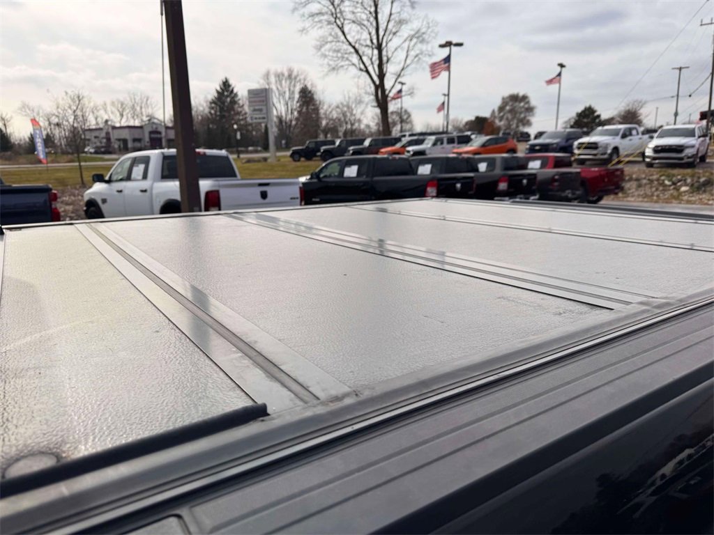 Used 2020 Chevrolet Silverado 1500 LT Trail Boss image 9