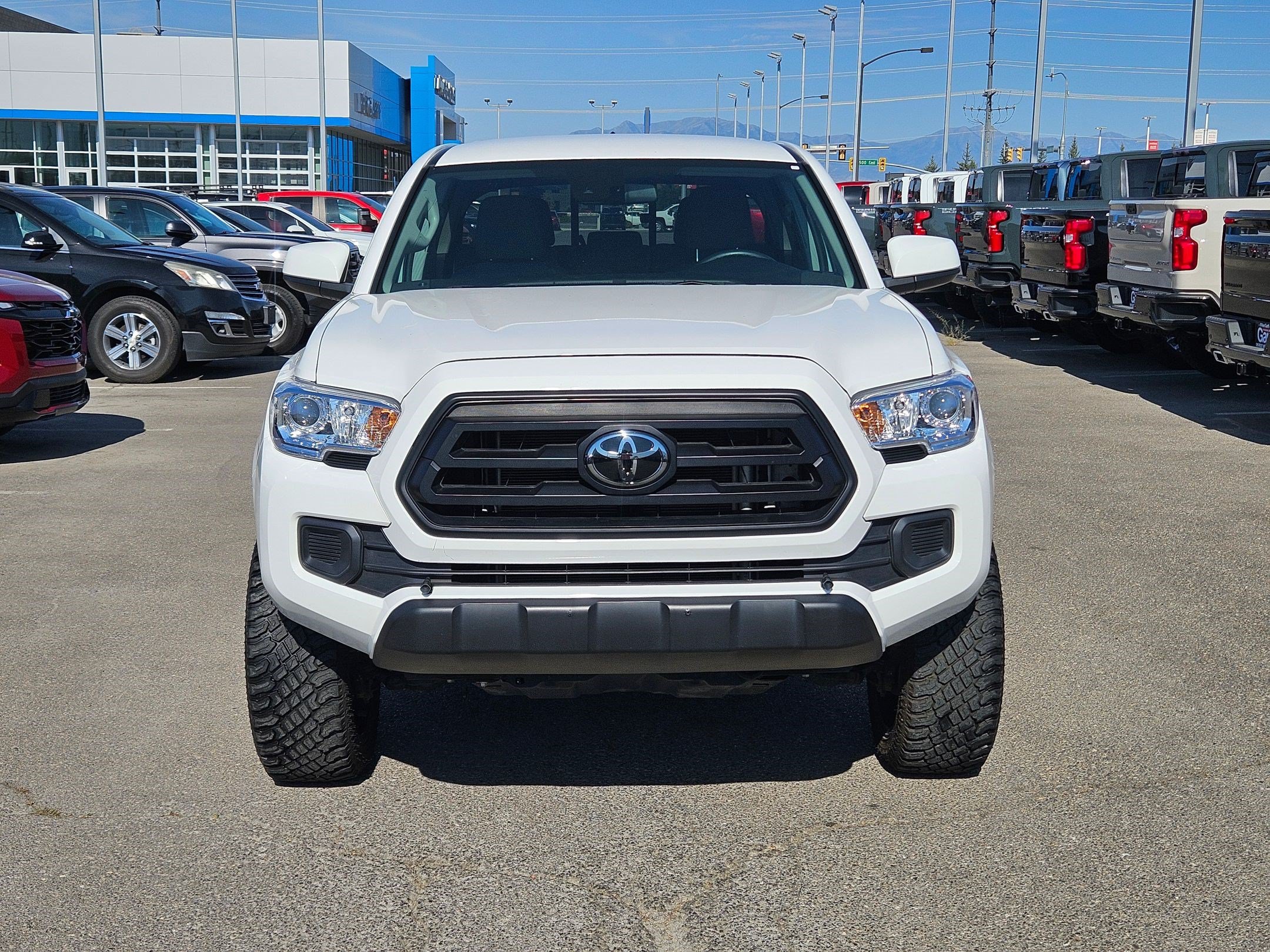 Used 2023 Toyota Tacoma SR w/ SR Convenience Package RWD image 9