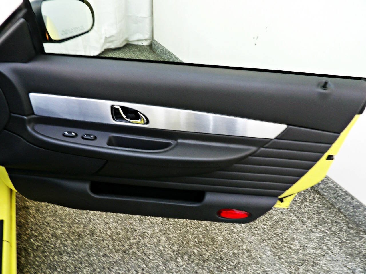 Used 2002 Ford Thunderbird RWD image 9