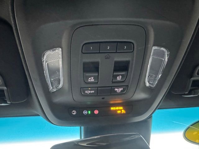 Used 2023 Cadillac CT4 V w/ Navigation Package image 41