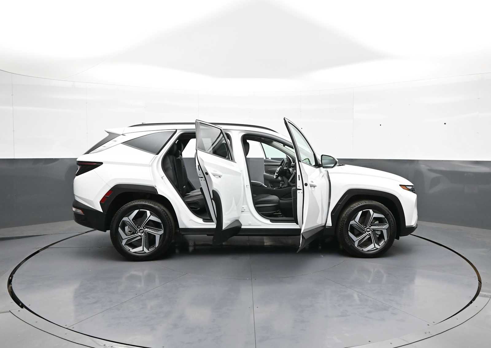 Used 2024 Hyundai Tucson SEL w/ Convenience Package AWD/4WD image 42