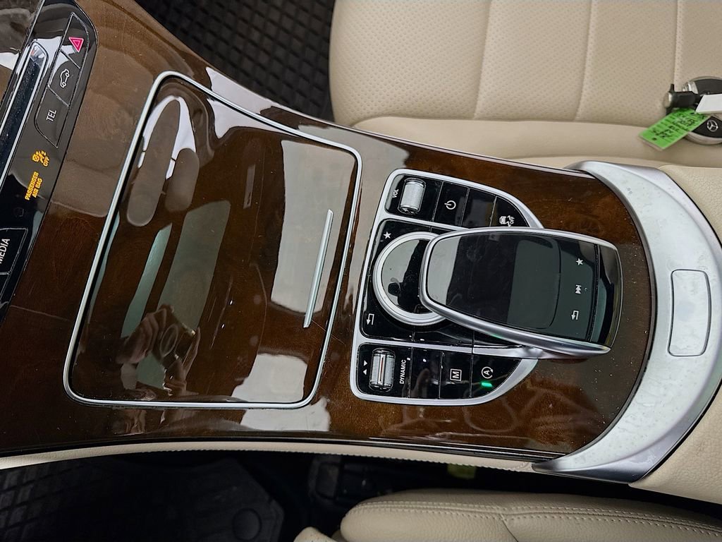 Used 2017 Mercedes-Benz GLC 300 4MATIC image 16