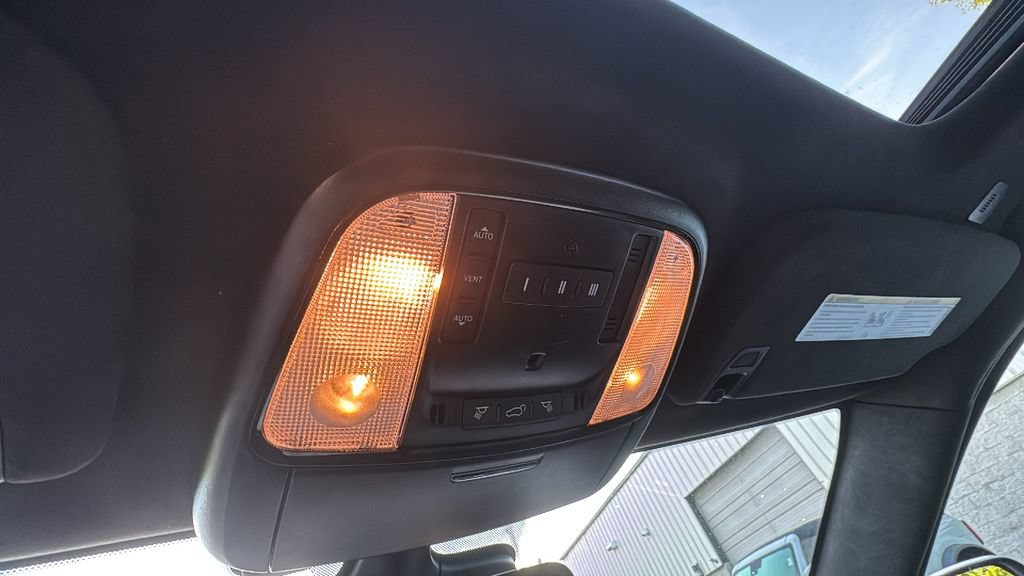 Used 2024 Dodge Durango R/T AWD/4WD image 27