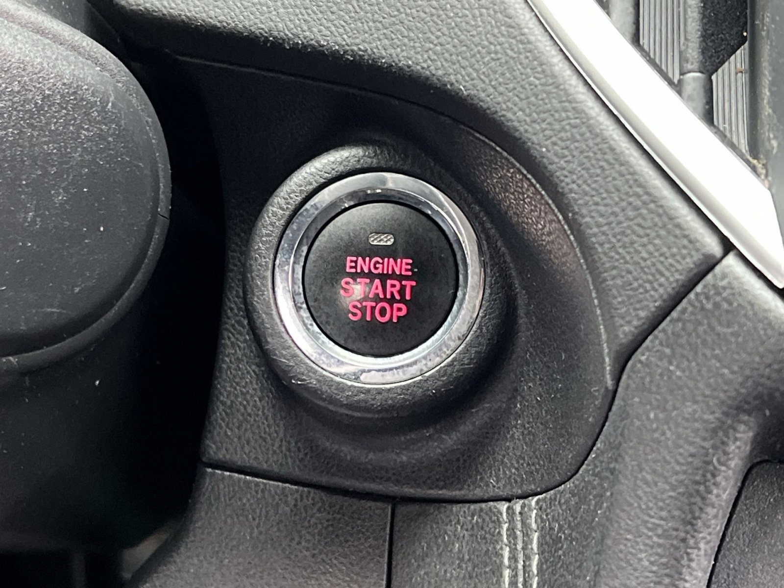 Used 2018 Subaru Impreza 2.0i Limited image 30