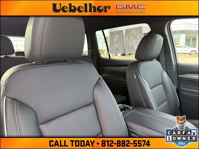 Used 2025 Buick Enclave Preferred FWD image 4
