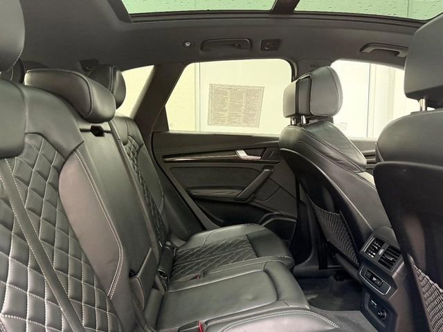 Used 2023 Audi SQ5 Premium Plus w/ Premium Plus Package image 8