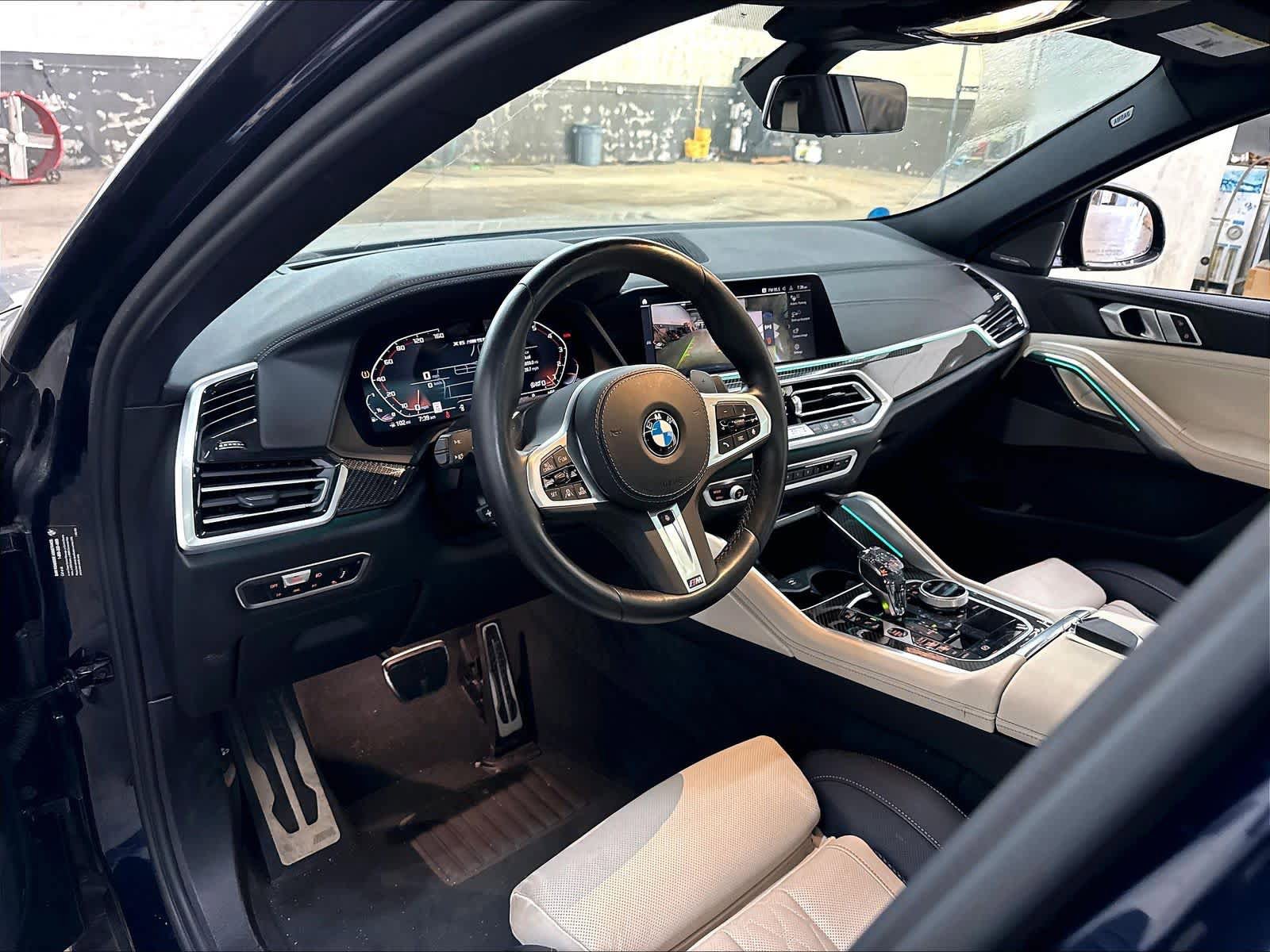 Used 2023 BMW X6 M50i w/ Executive Package AWD/4WD image 16