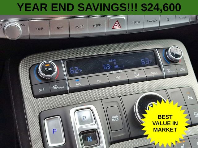 Used 2022 Hyundai Palisade Limited w/ Winter Package image 19