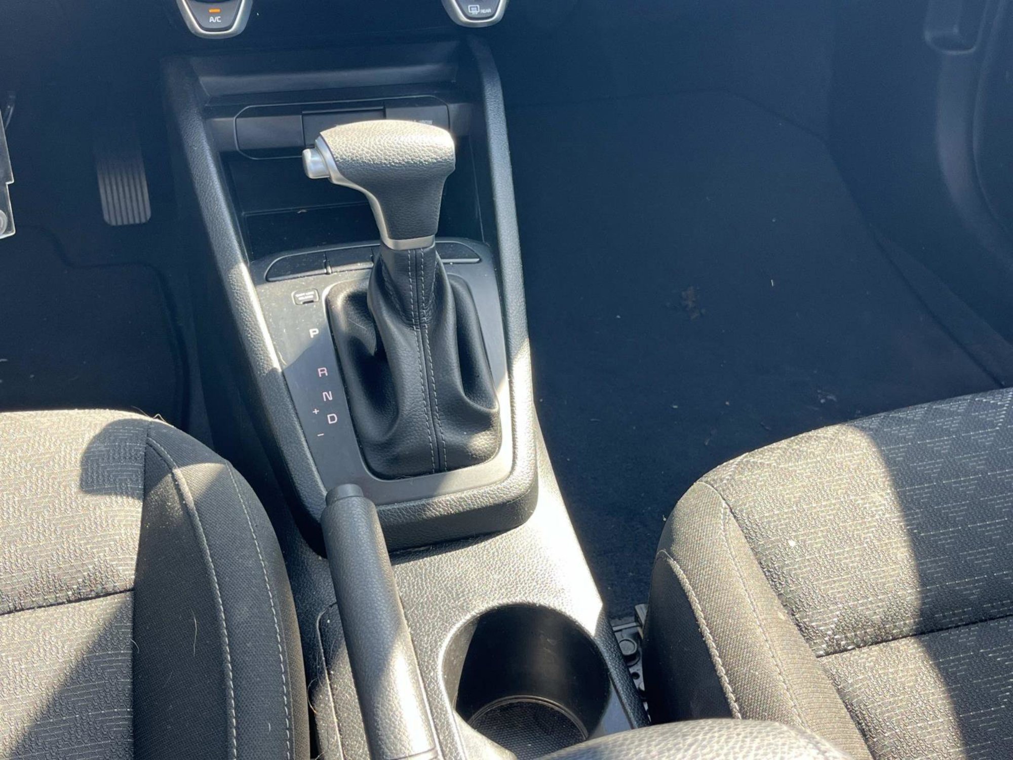 Used 2022 Kia Rio S image 12