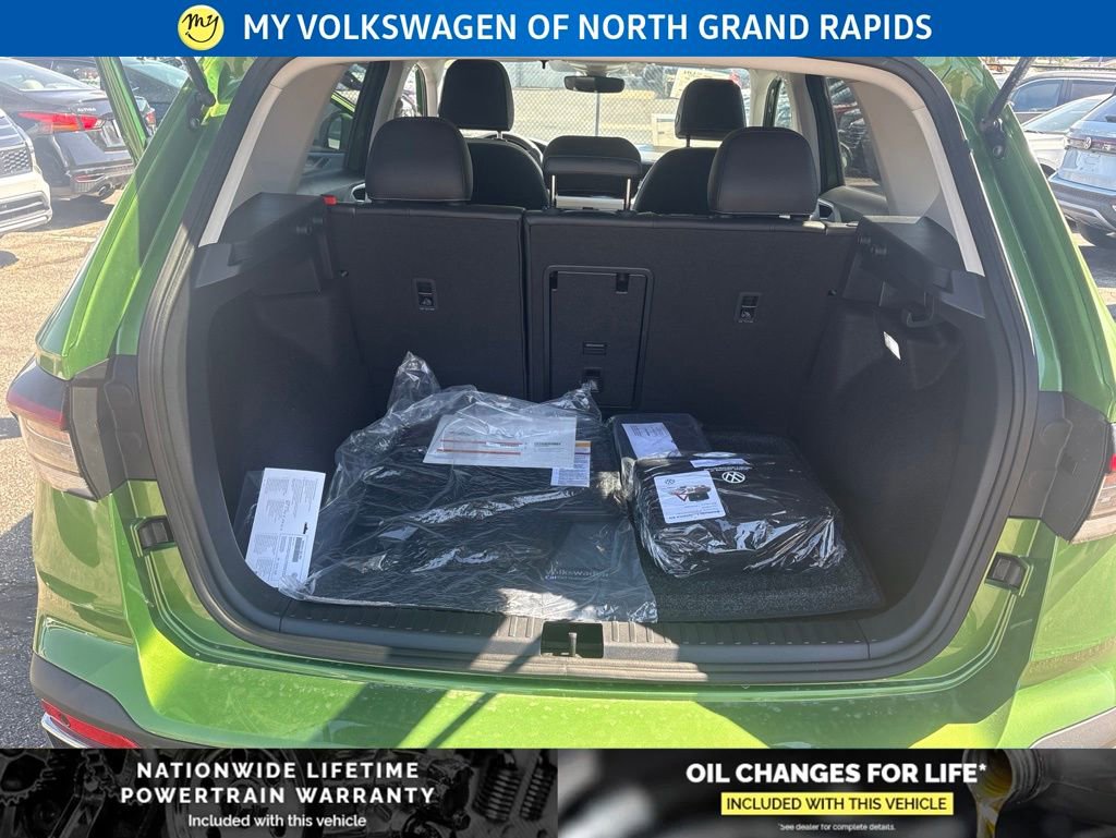 New 2026 Volkswagen Taos SE AWD/4WD image 28