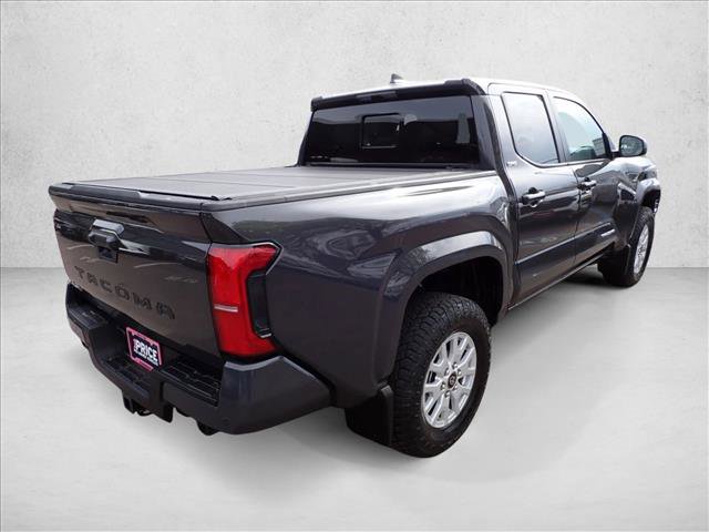 Used 2025 Toyota Tacoma SR5 AWD/4WD image 4