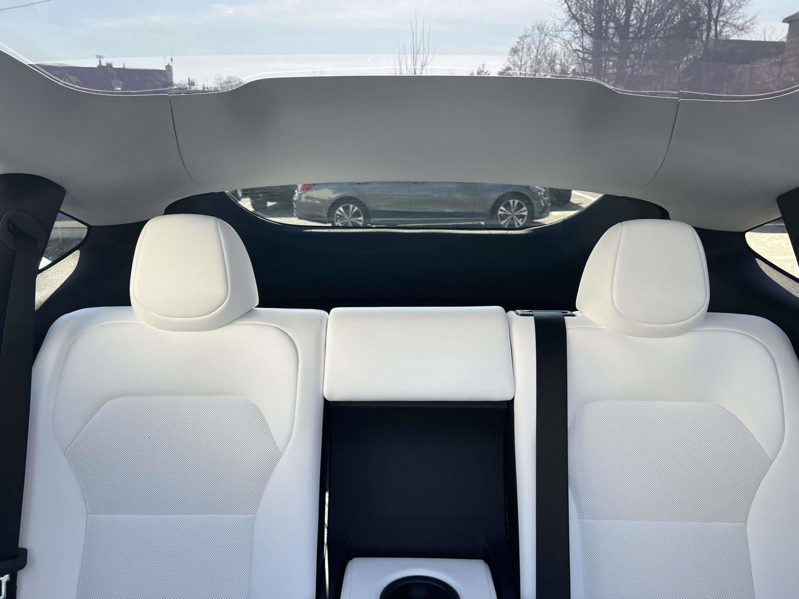 Used 2026 Tesla Model Y 2WD image 29