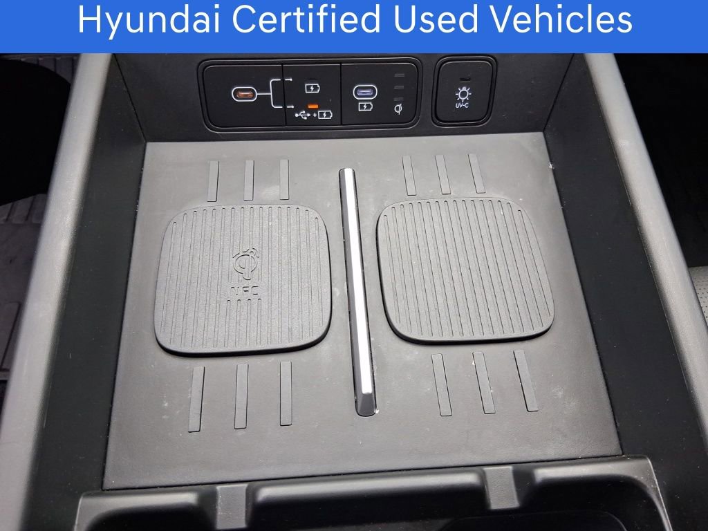 Used 2025 Hyundai Santa Fe Limited image 23