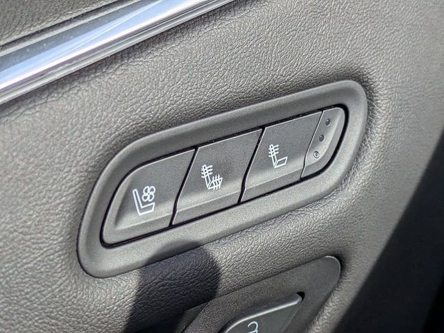 Certified 2024 Cadillac Escalade Sport w/ LPO, ONYX Package image 23