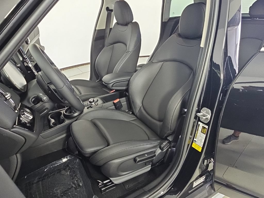 Certified 2024 MINI Cooper Countryman S w/ Storage Package FWD image 22