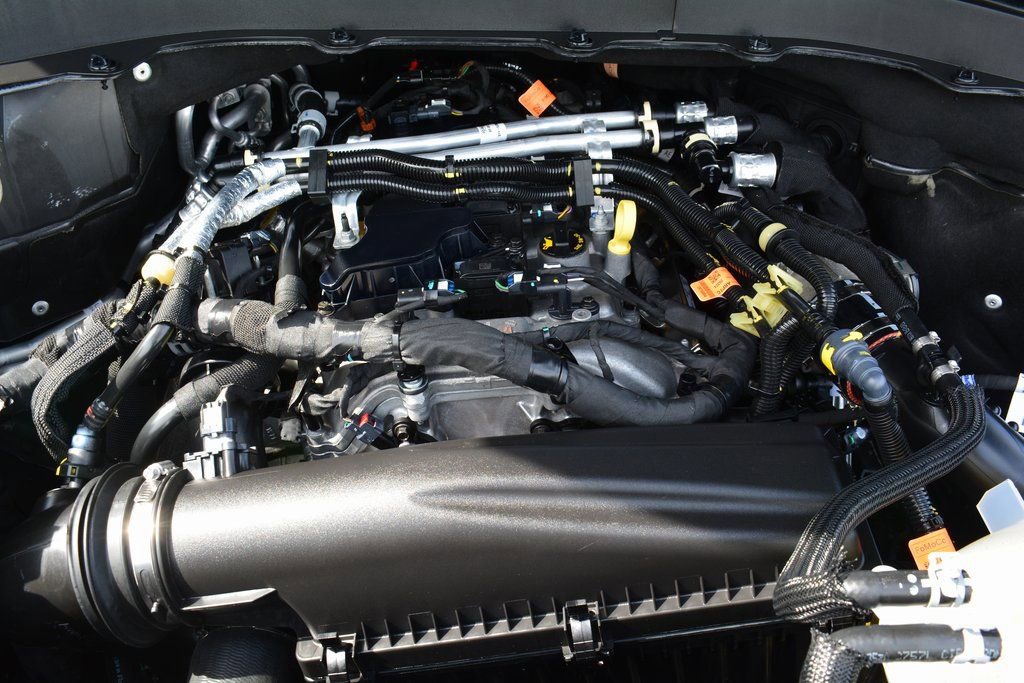 Used 2025 Ford Explorer Active image 27