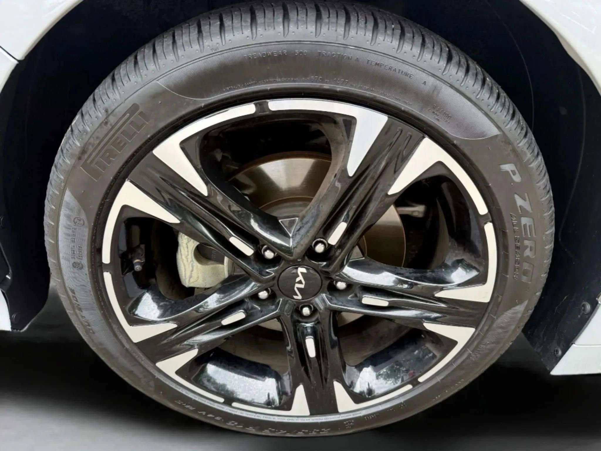 Used 2023 Kia K5 GT-Line w/ GT-Line Premium Package image 28