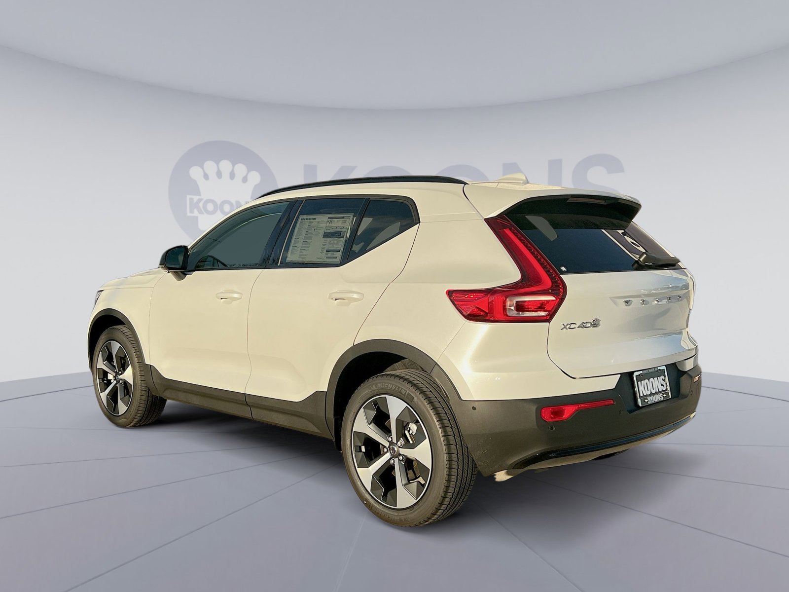 New 2026 Volvo XC40 B5 Plus w/ Protection Package Premier image 4