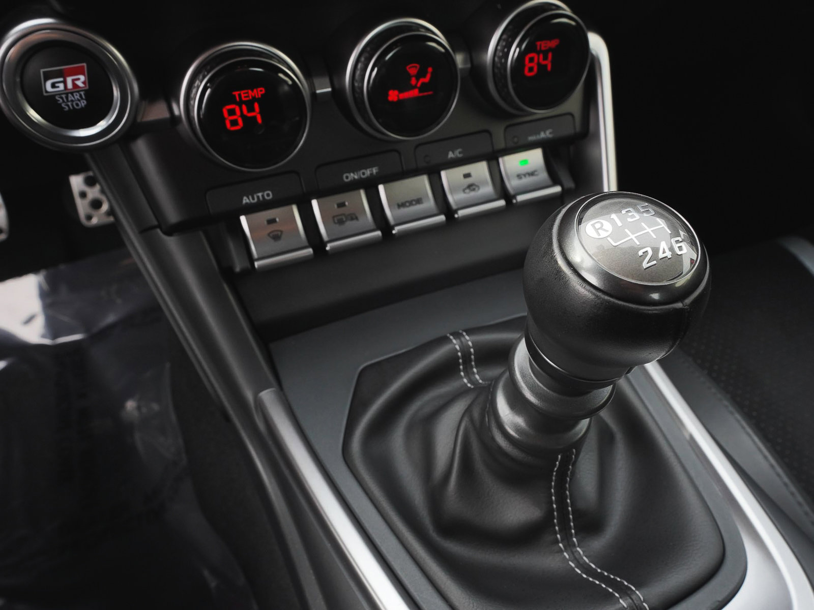Used 2024 Toyota GR86 Premium image 22