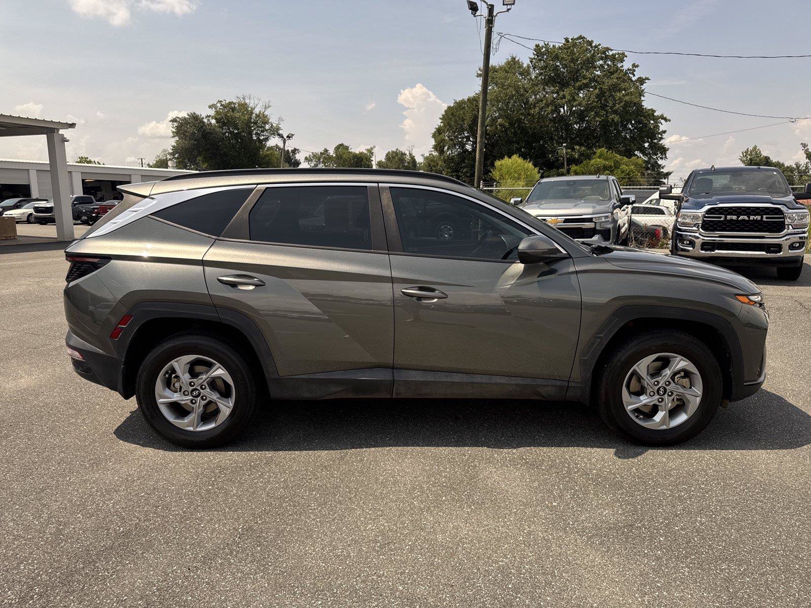 Used 2023 Hyundai Tucson SEL AWD/4WD image 3