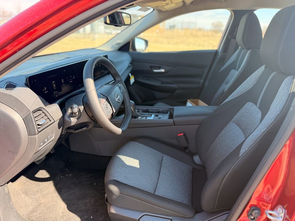 New 2026 Nissan Sentra SV w/ SV Convenience Package FWD image 9
