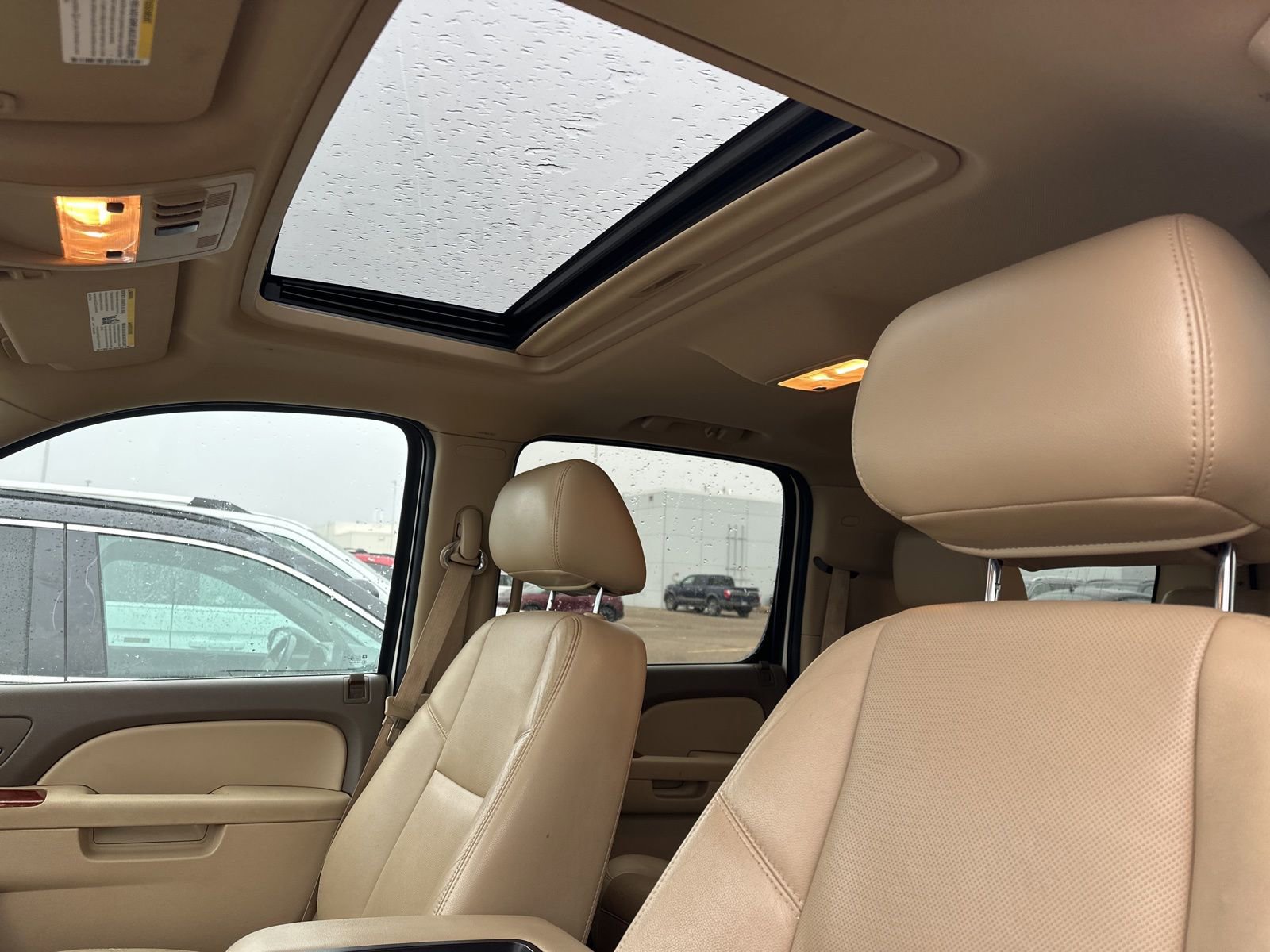 Used 2013 Chevrolet Suburban LTZ AWD/4WD image 5