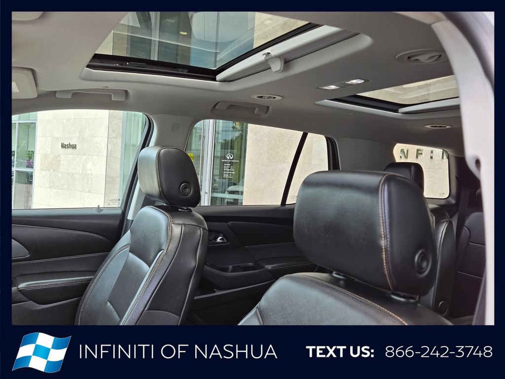 Used 2018 Chevrolet Traverse Premier AWD/4WD image 6