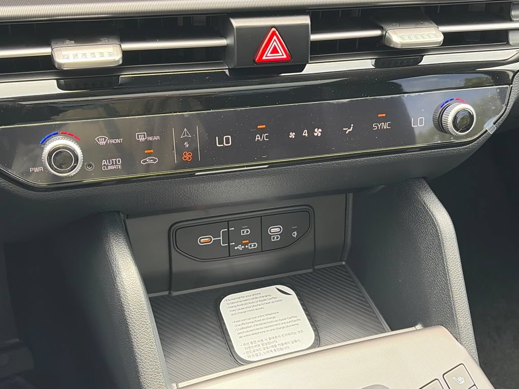 New 2026 Kia Sportage SX AWD/4WD image 24