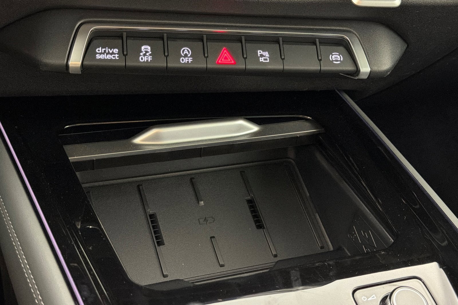 New 2026 Audi Q3 quattro 2.0T AWD/4WD image 20