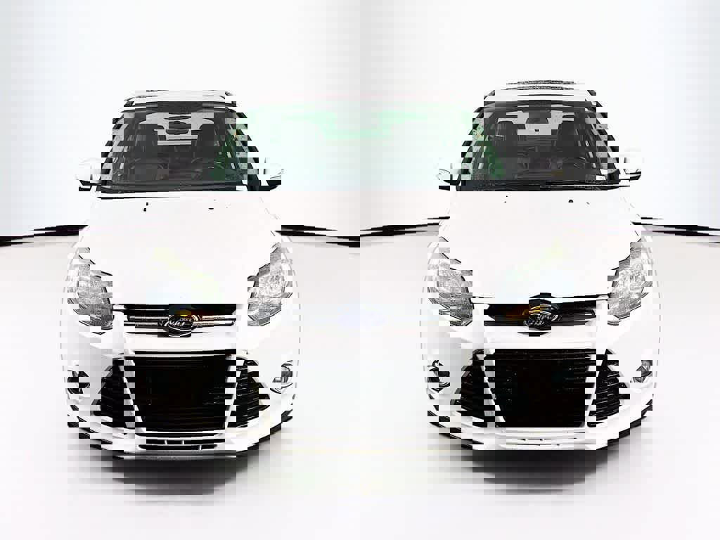 Used 2013 Ford Focus Titanium image 6