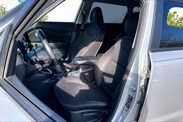 Used 2016 Kia Soul image 21