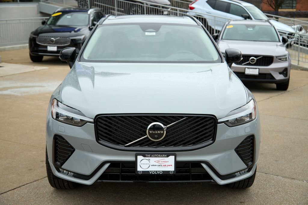 New 2026 Volvo XC60 B5 Ultra w/ Climate Package image 5