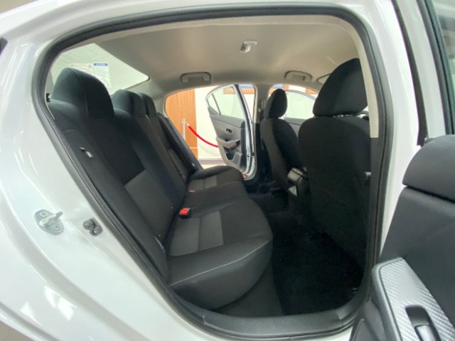 Used 2025 Nissan Sentra SV FWD image 16