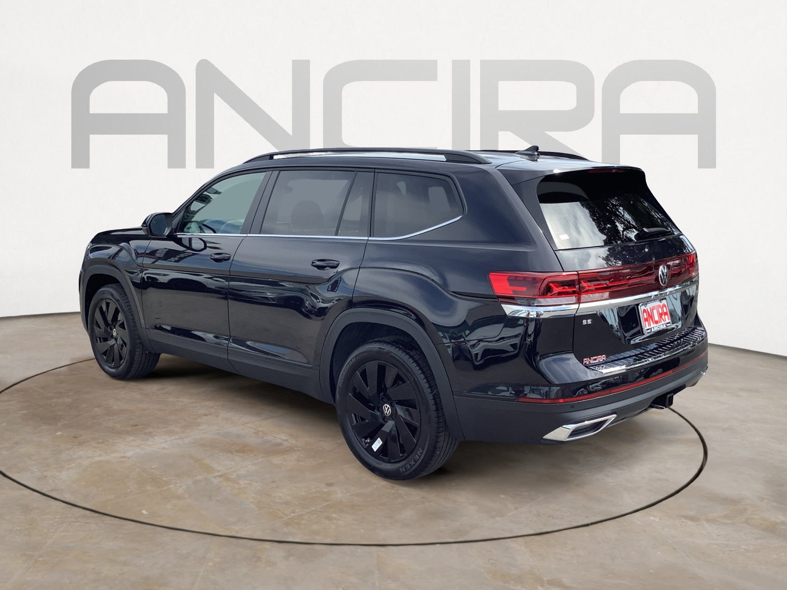 New 2026 Volkswagen Atlas SE FWD image 6