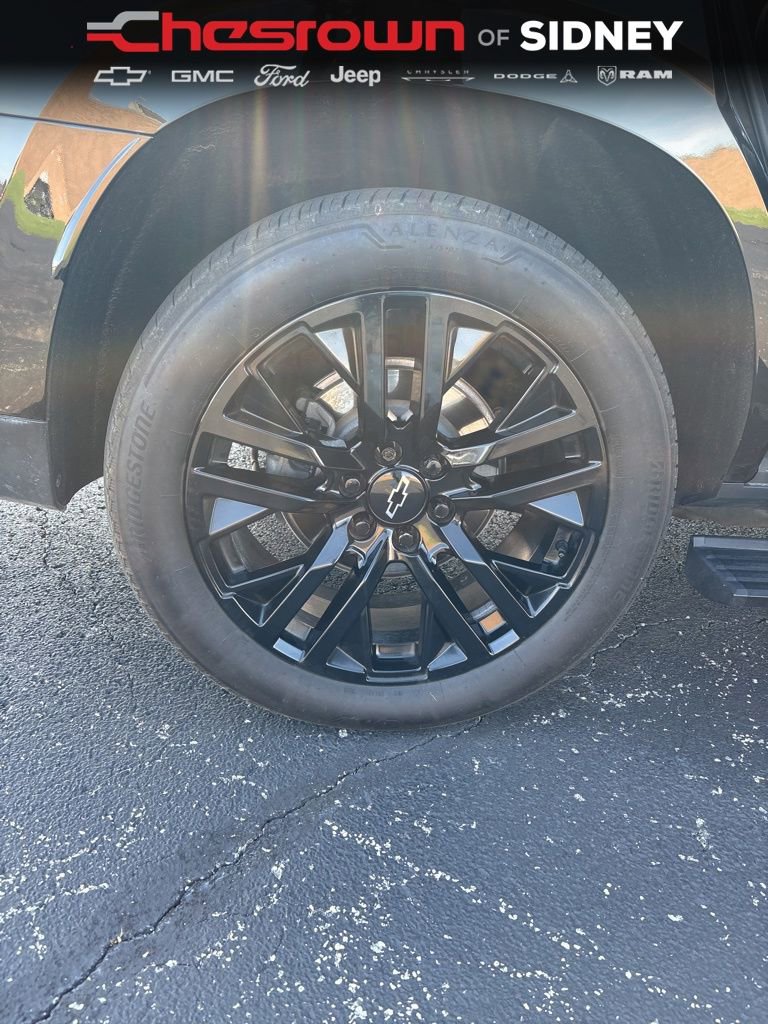 Used 2023 Chevrolet Tahoe High Country image 11