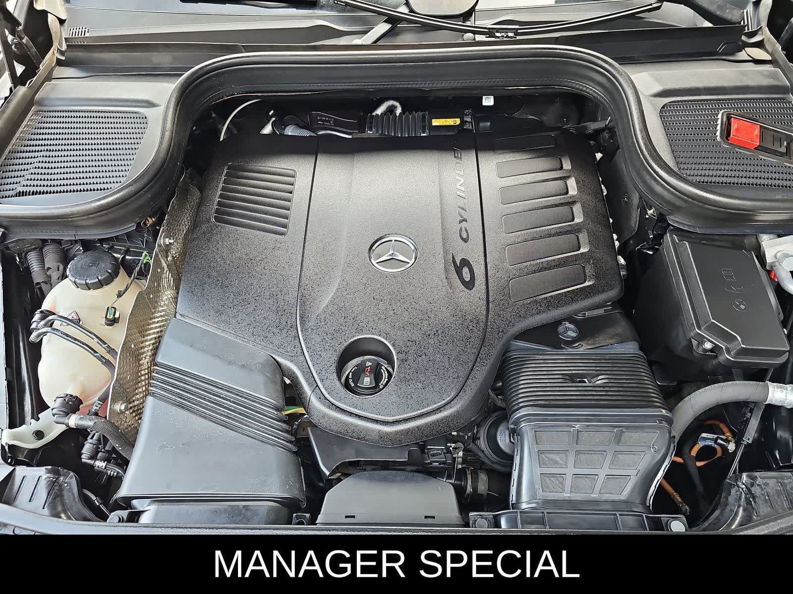 Used 2024 Mercedes-Benz GLS 450 4MATIC image 13